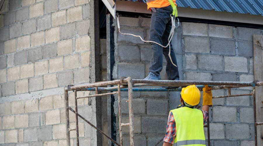 Expert Emergency Roof Repairs services in Elbow Lake, MN